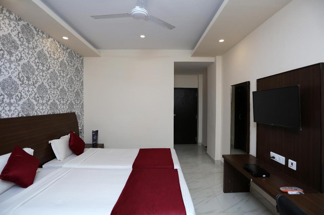 Hotel Railview Bhubaneswar Ngoại thất bức ảnh