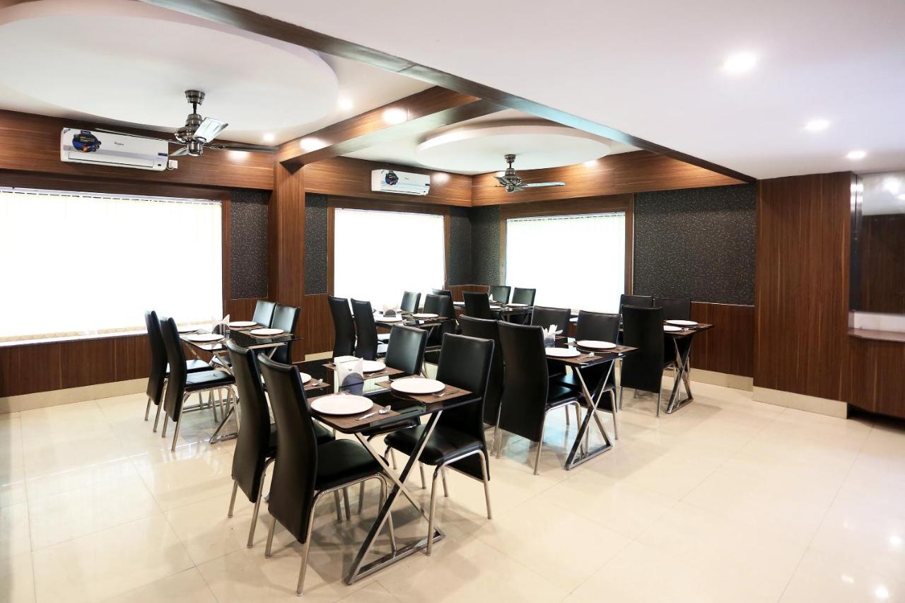 Hotel Railview Bhubaneswar Ngoại thất bức ảnh