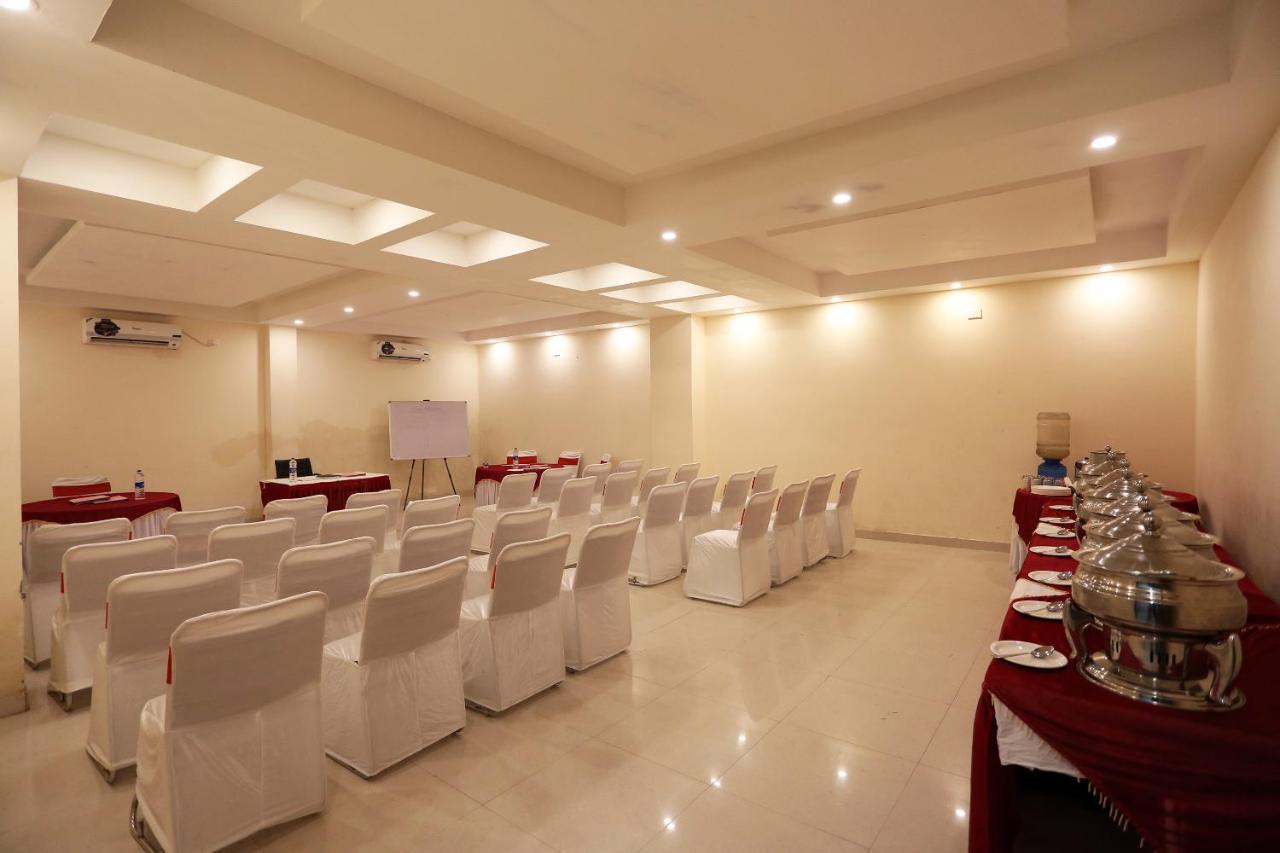 Hotel Railview Bhubaneswar Ngoại thất bức ảnh