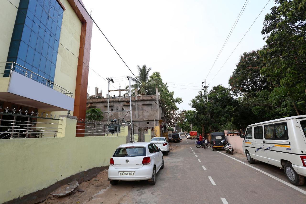 Hotel Railview Bhubaneswar Ngoại thất bức ảnh