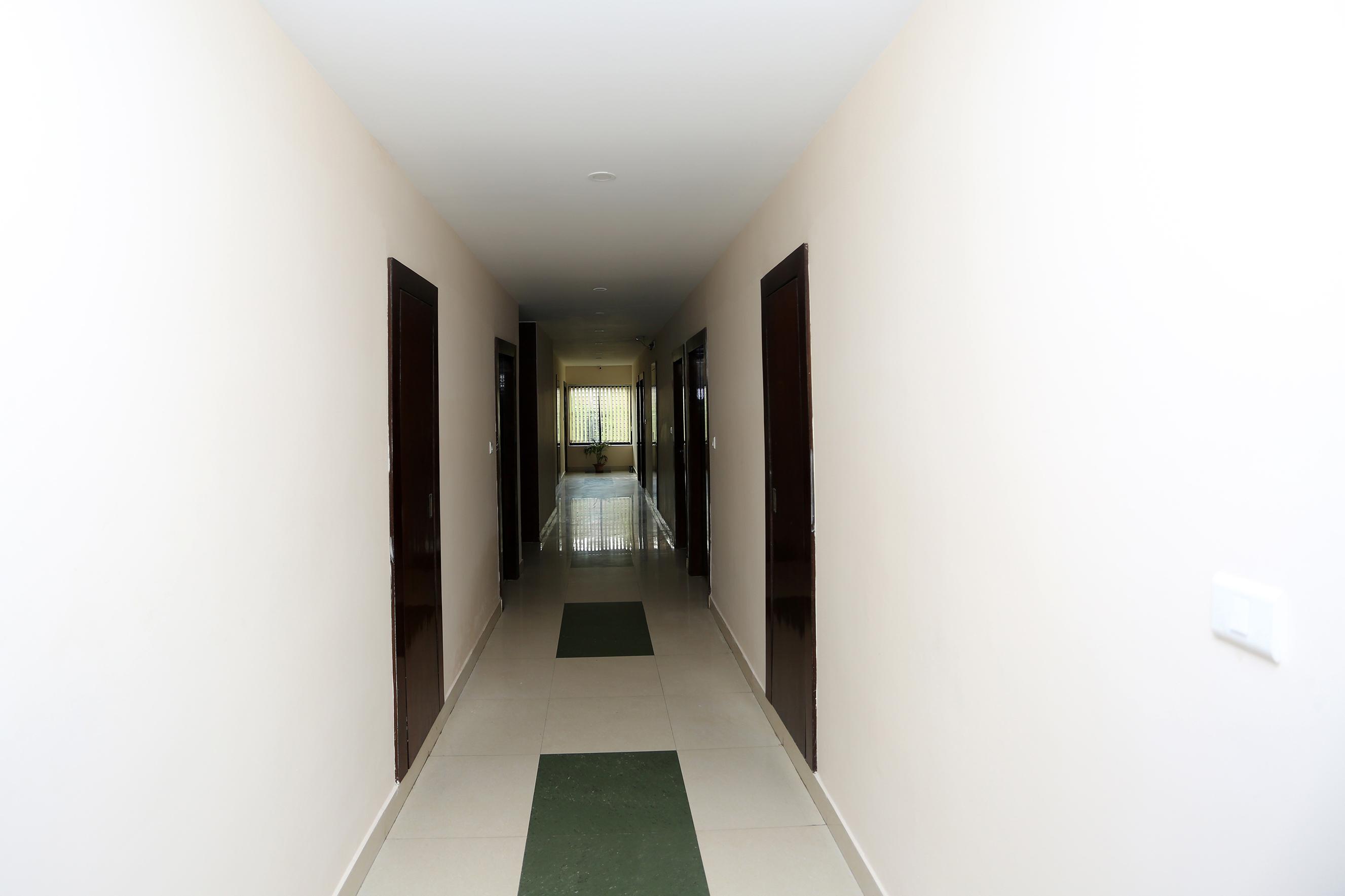 Hotel Railview Bhubaneswar Ngoại thất bức ảnh